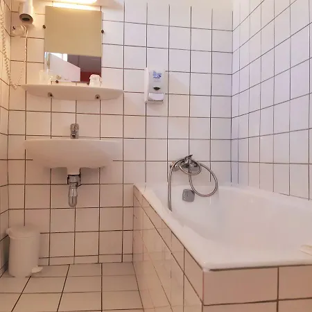 Du Parc Otel 2*
