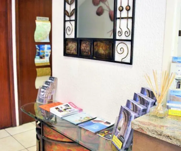 Hotel Du Parc Hyères