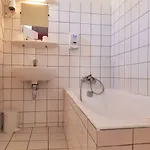 Du Parc Hotel 2*