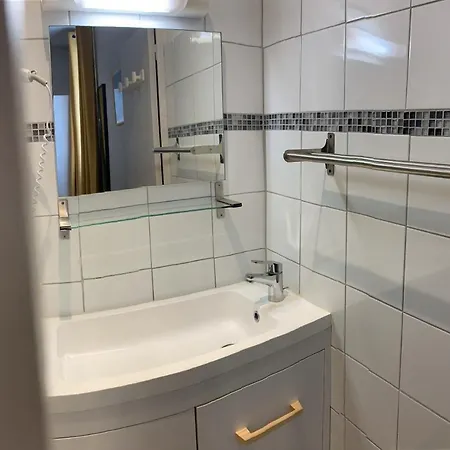 ホテル Du Parc 2*