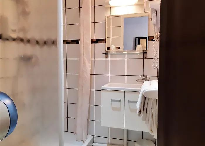 Готель Du Parc