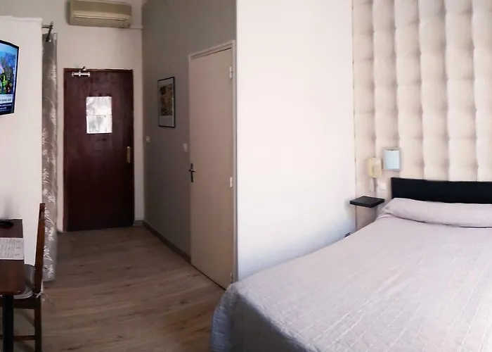 Ξενοδοχείο Du Parc 2*